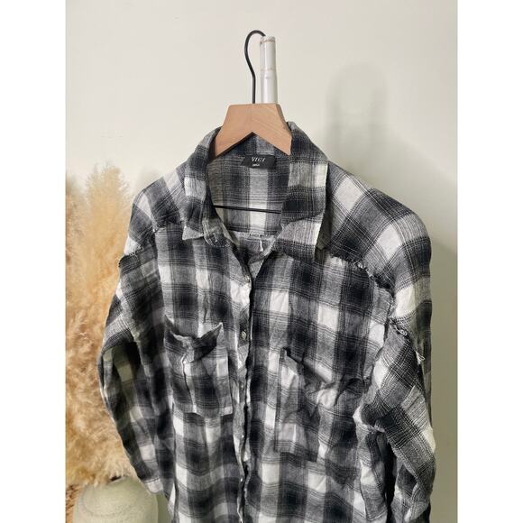 B1G2 FREE 🍁 Vici Alba Black Buffalo Plaid Button Up Top Small Festival Grunge - Picture 3 of 8